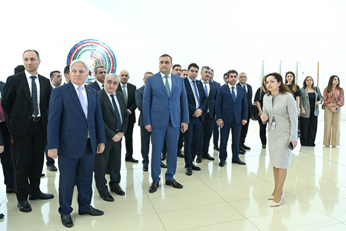 Management and employees of "Azpetrol" company visited the Heydar Aliyev Center on the eve of the Great Leader's centennial 